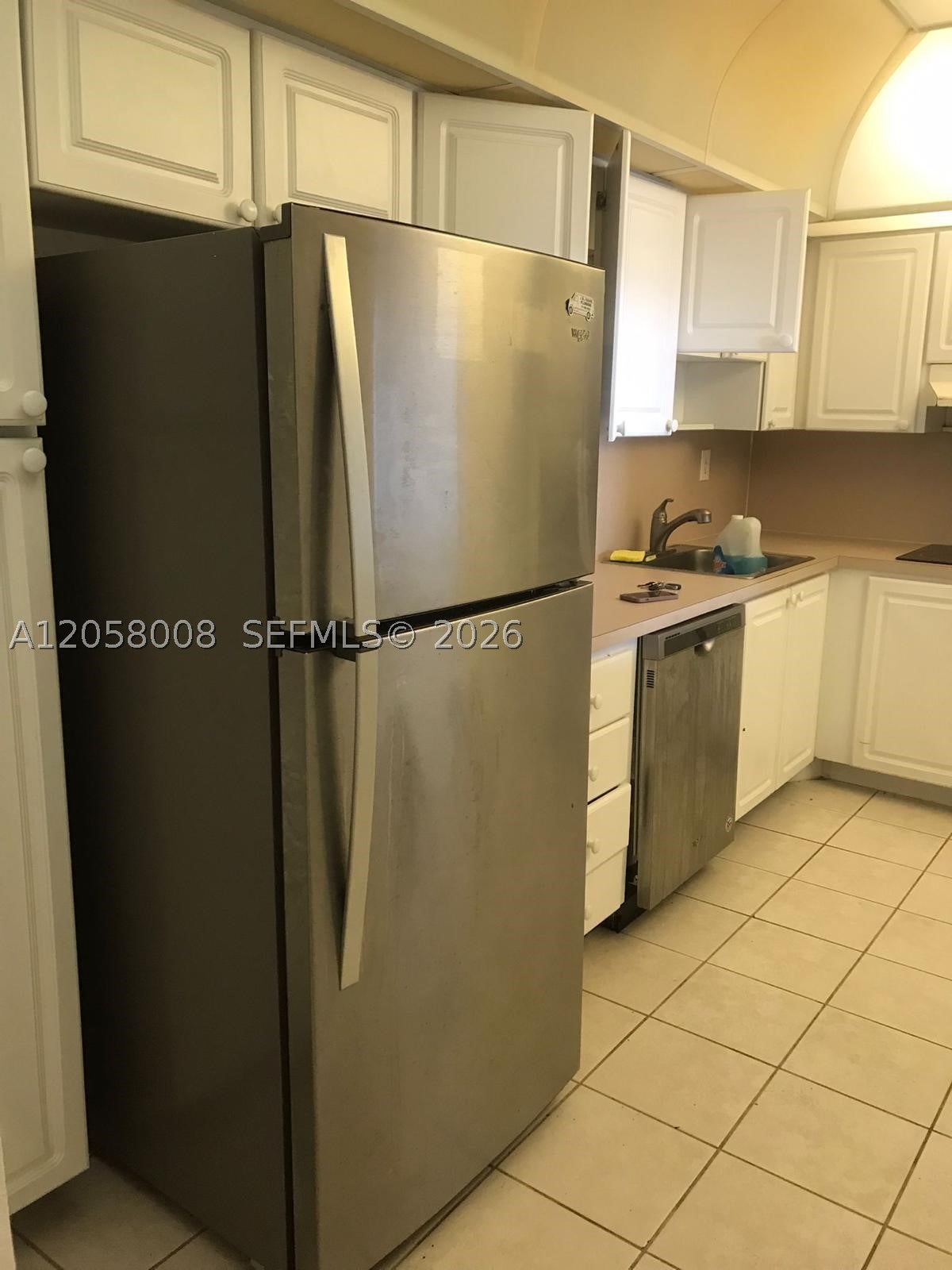 19380 Collins Ave 1018