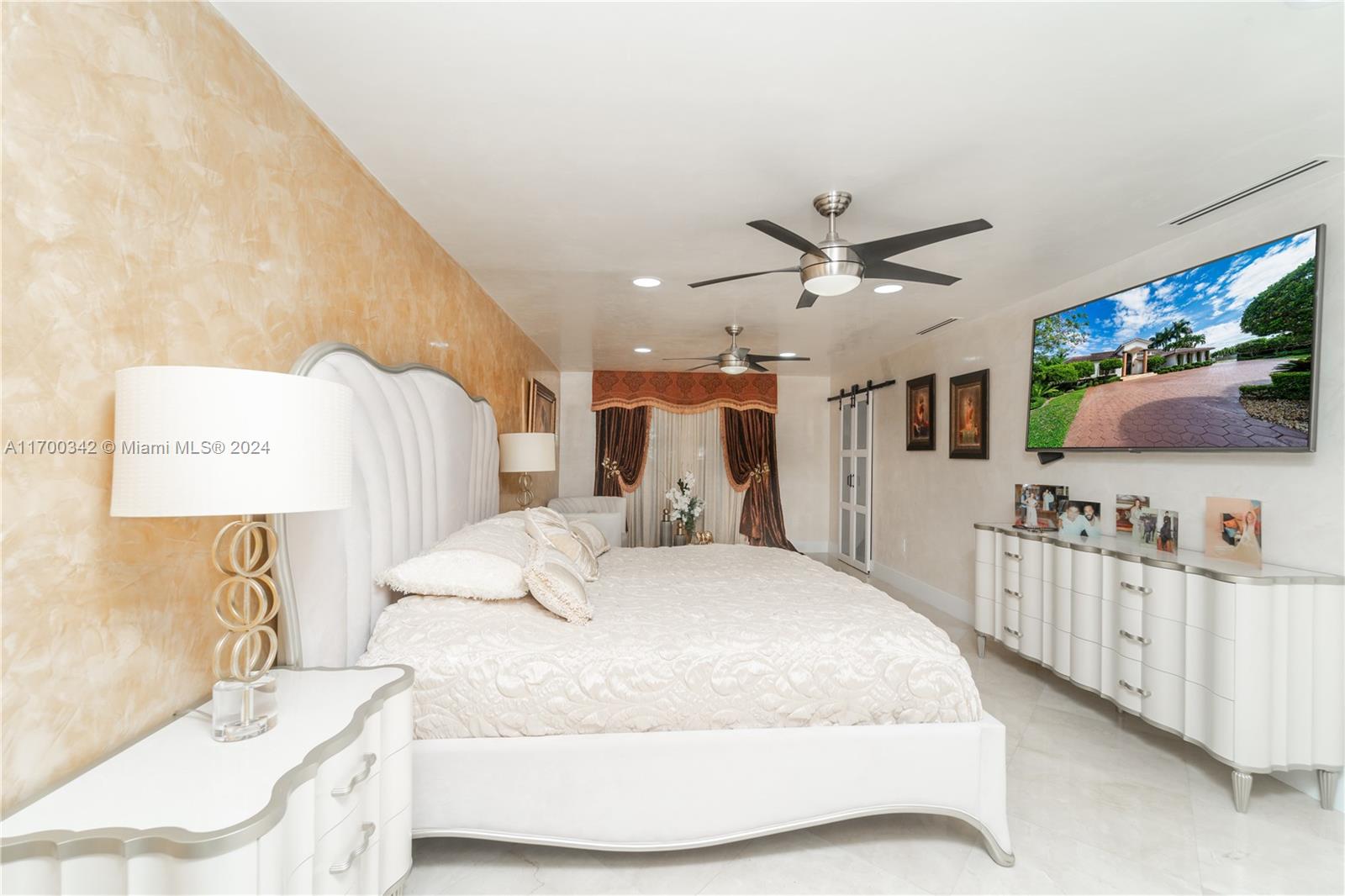 SWEETWATER ESTS SUB - Residential