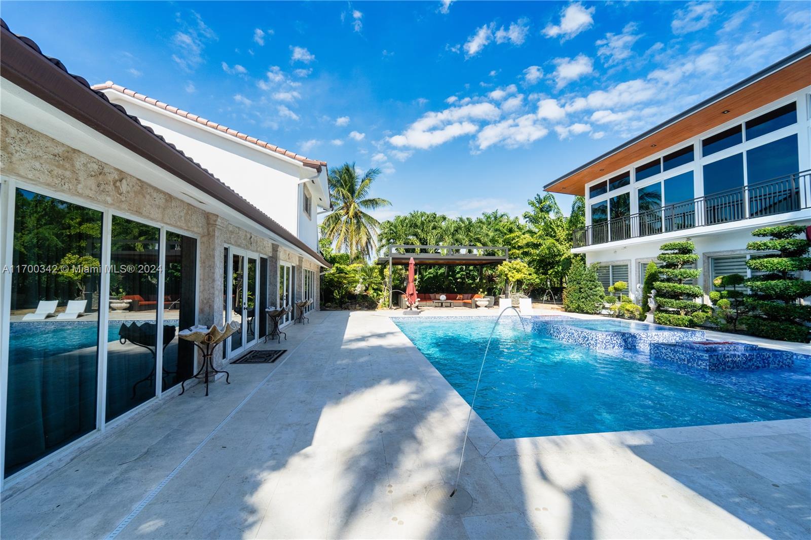 SWEETWATER ESTS SUB - Residential