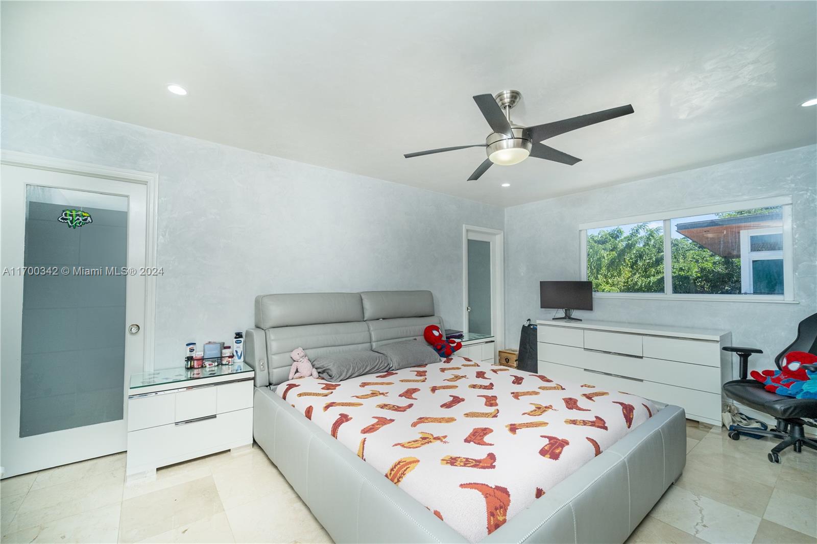 SWEETWATER ESTS SUB - Residential