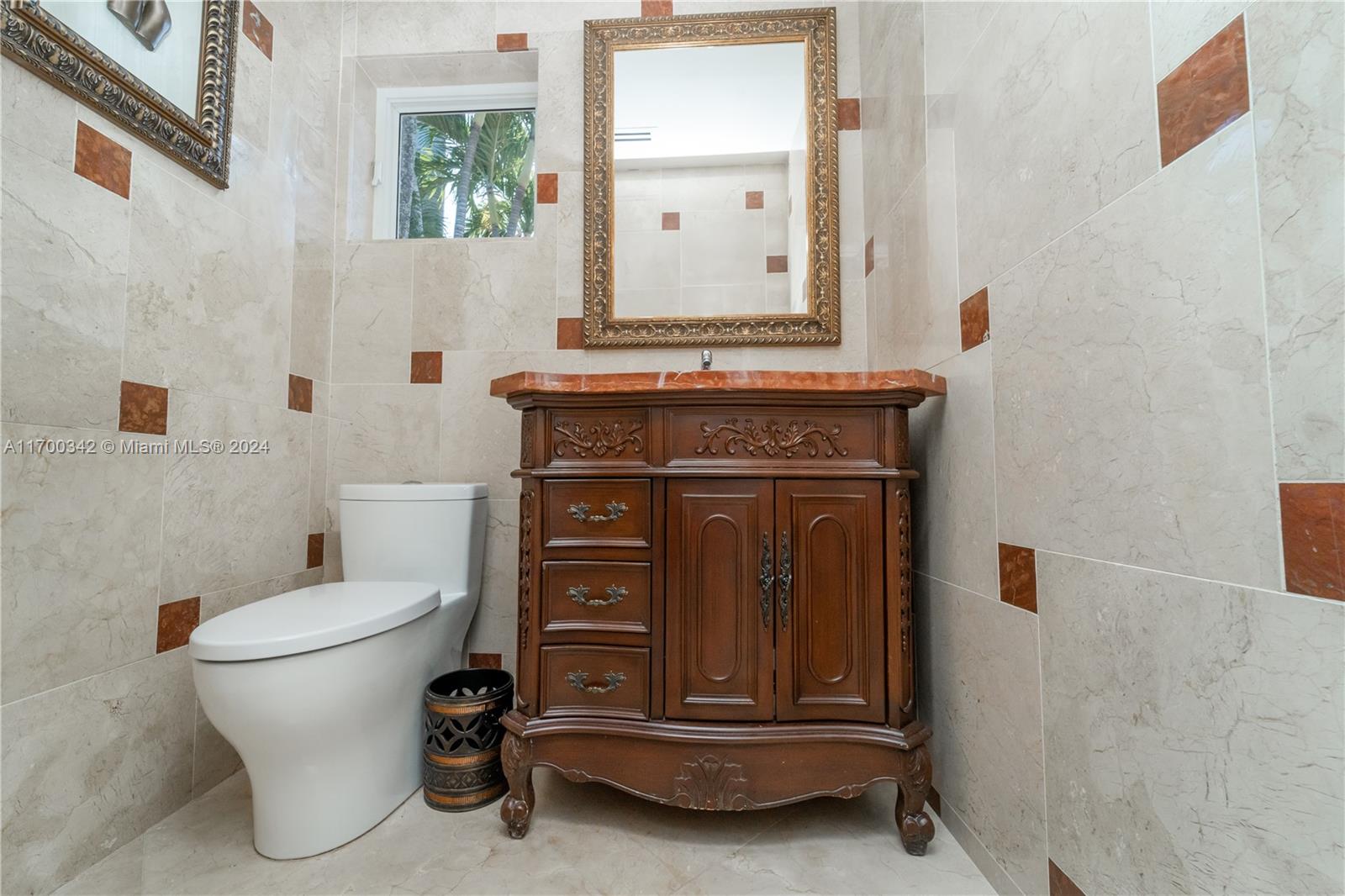 SWEETWATER ESTS SUB - Residential
