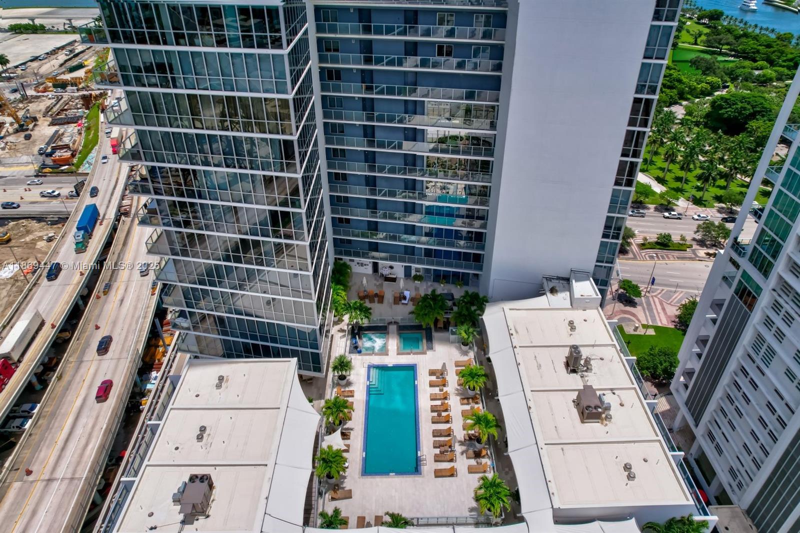 1100 Biscayne Blvd 4002
