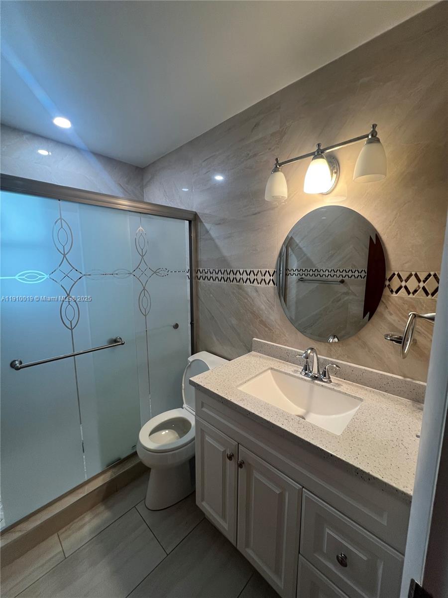 WELWYN MANOR - Residential