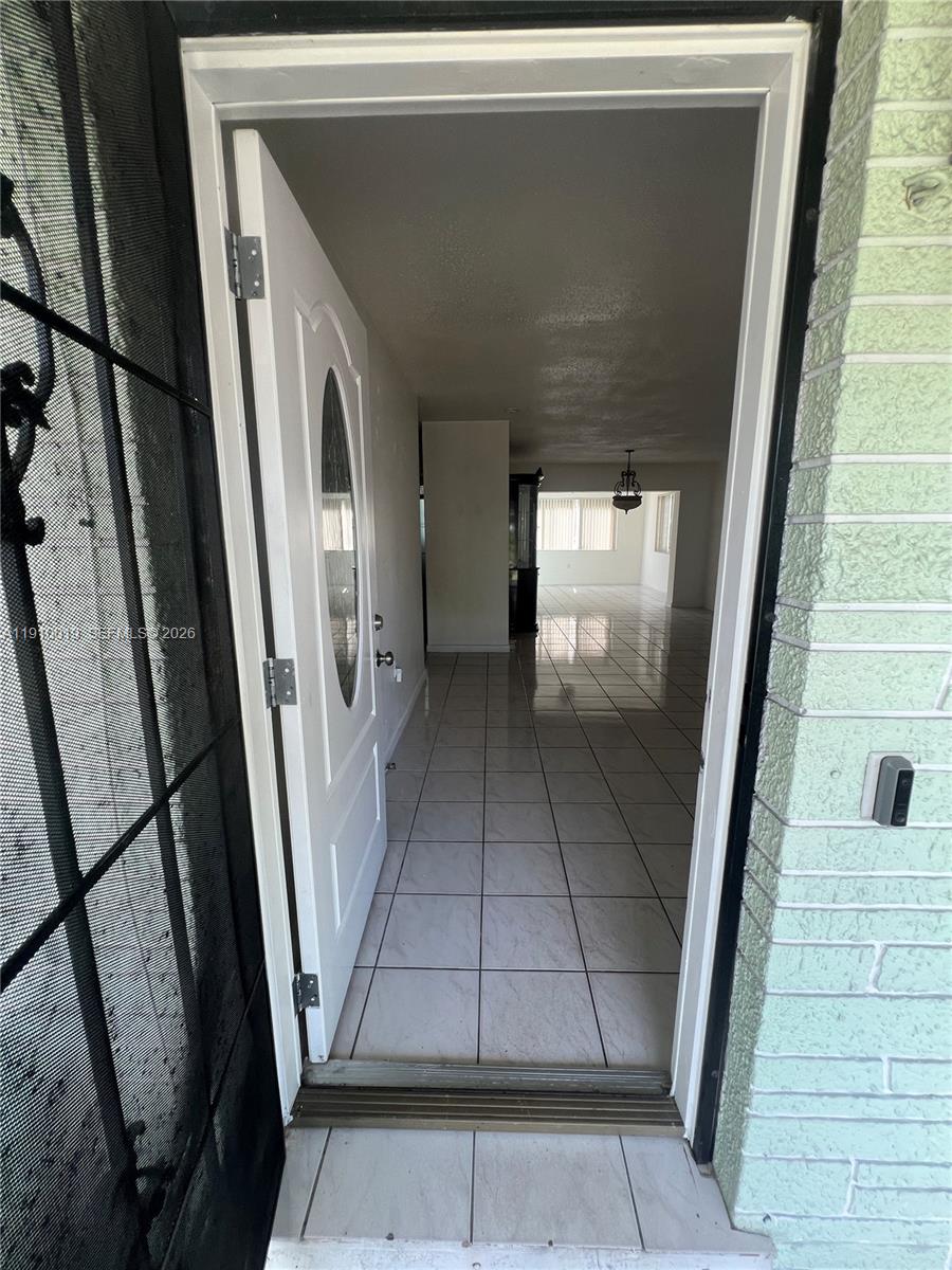 WELWYN MANOR - Residential