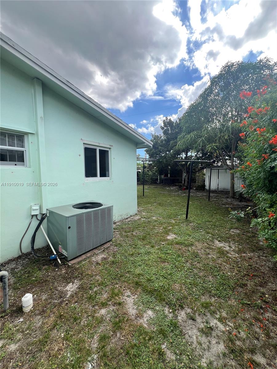 WELWYN MANOR - Residential