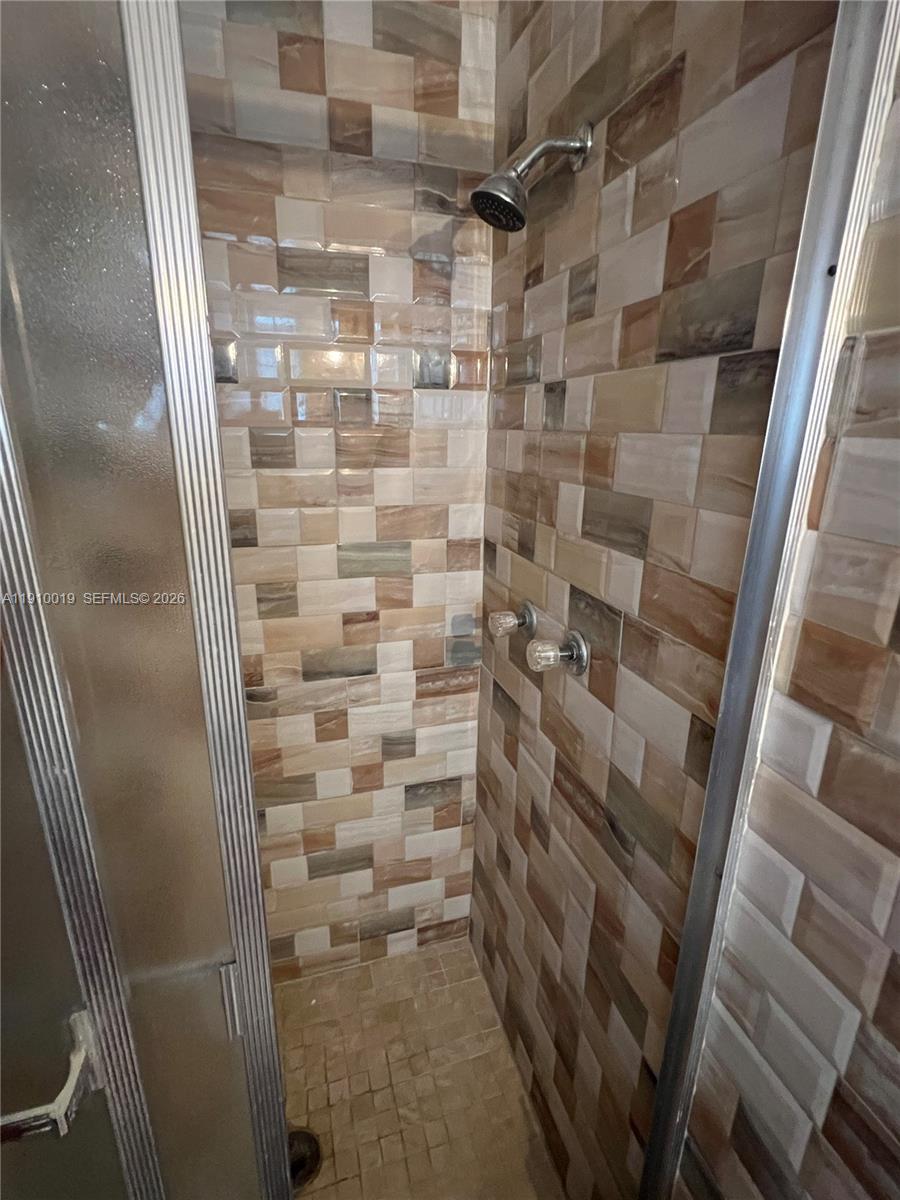 WELWYN MANOR - Residential