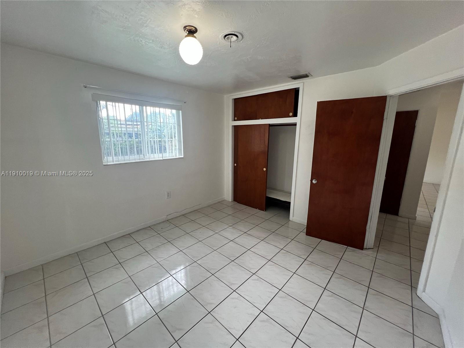 WELWYN MANOR - Residential