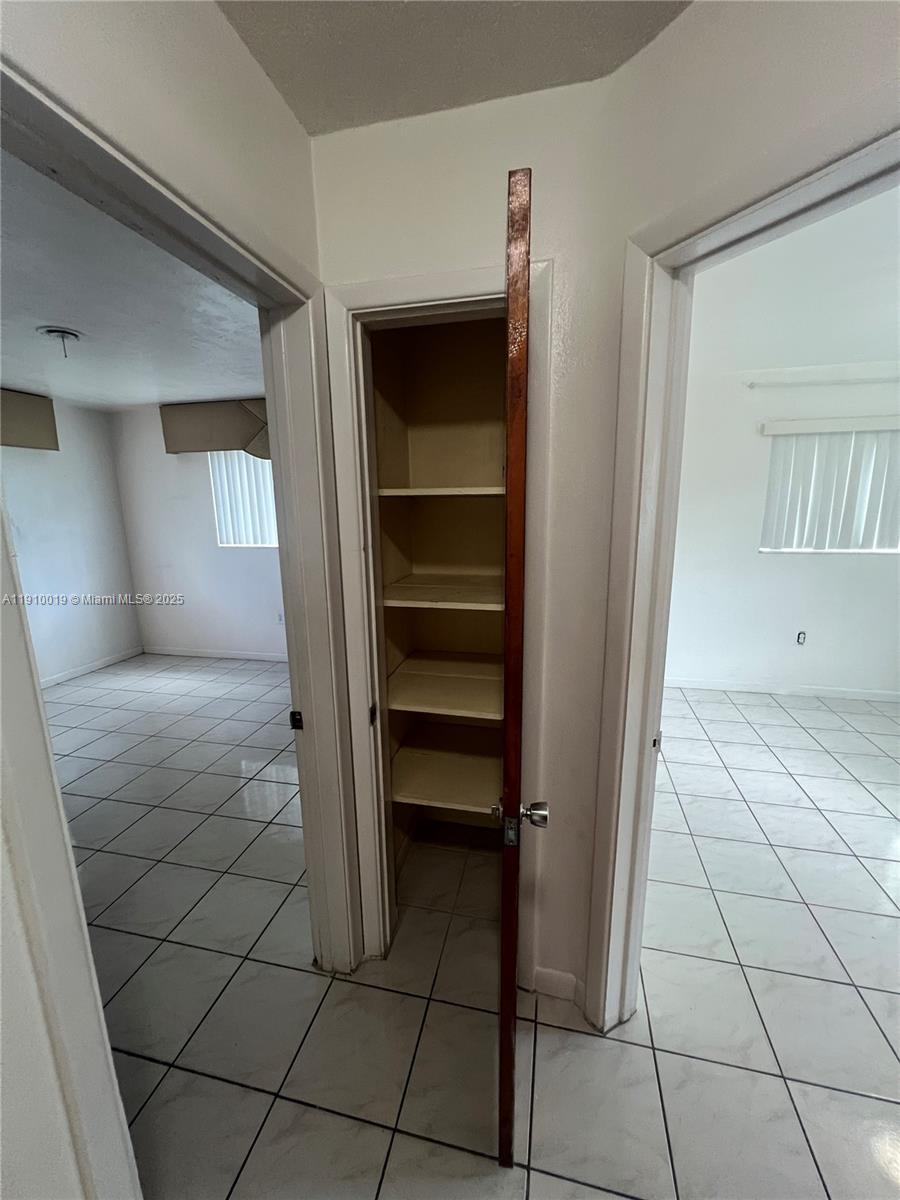 WELWYN MANOR - Residential