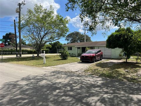 Photo of 6200 SW 19th St, Miramar, FL 33023 (MLS # A11910019)
