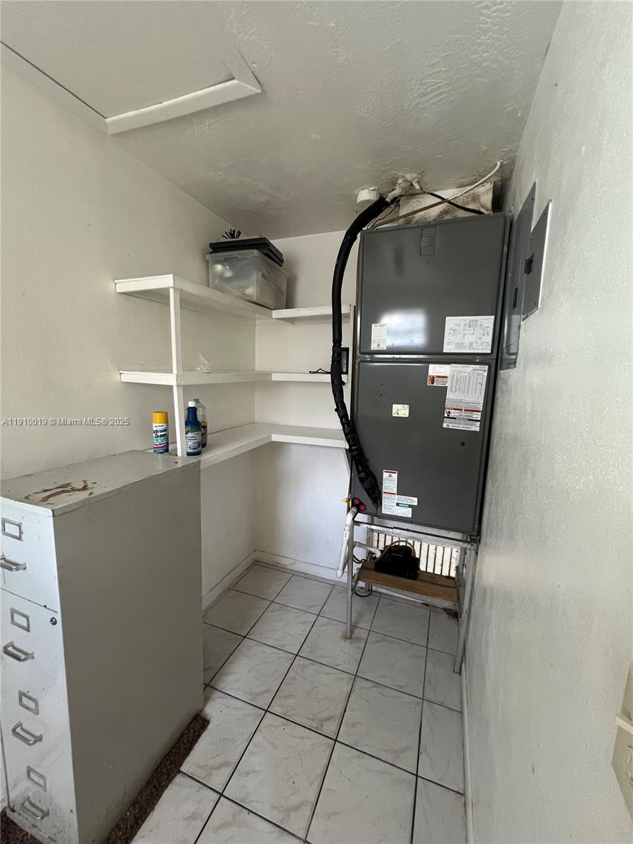 WELWYN MANOR - Residential