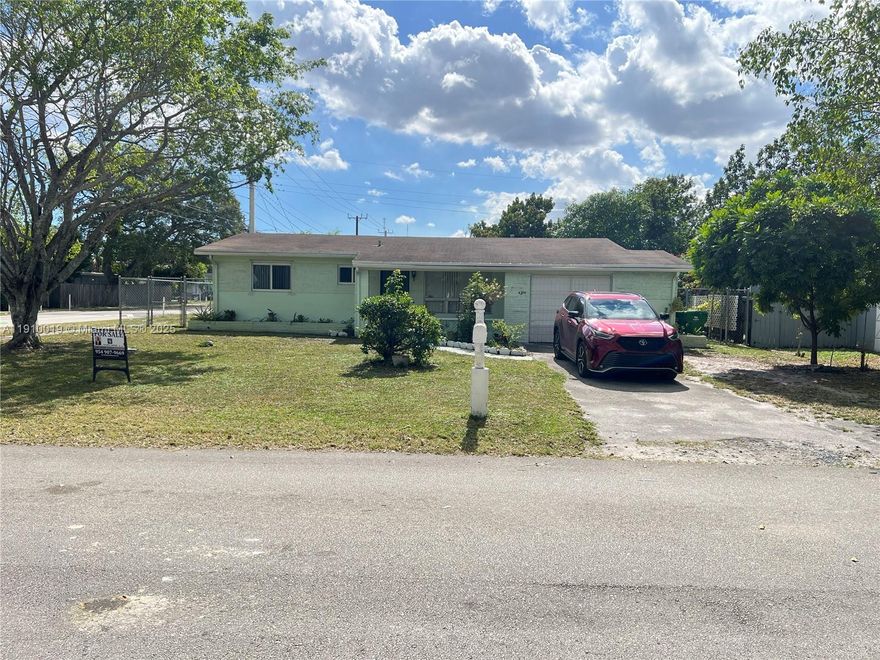** THIS IS WHERE VALUE MEETS OPPORTUNITY **** Solid concrete block home with stucco exterior and shingle roof. Features a spacious Florida Room and a 270 sq. ft. one-car garage that can easily be converted into a third bedroom, office or private living space.

Interior includes tile floors, remolded bathrooms and smooth drywall finishes throughout. Updates also include 9 impact windows and doors (2018), a new shingle roof (2012), and conversion from septic to sewer. The yard is fully fenced with an 88-foot chain-link fence.

Well-maintained and located in a non-flood zone (X Flood Zone) for added peace of mind.