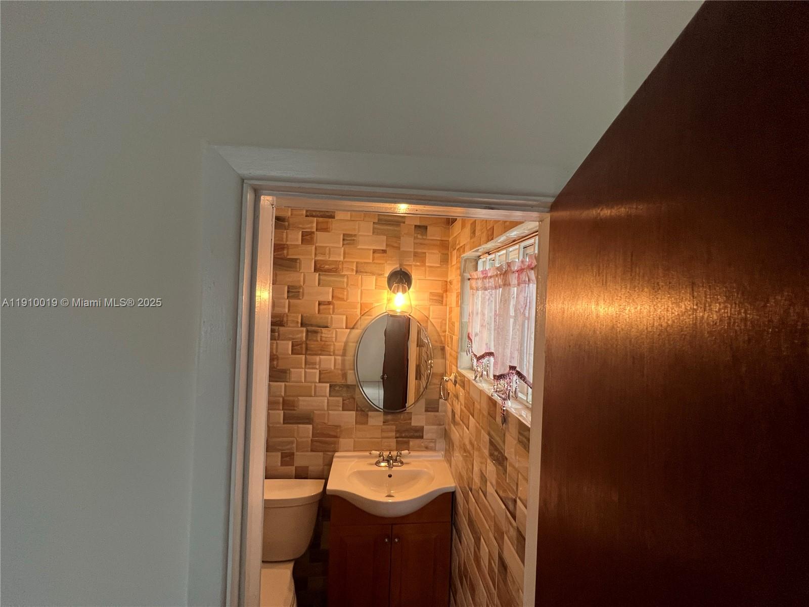 WELWYN MANOR - Residential