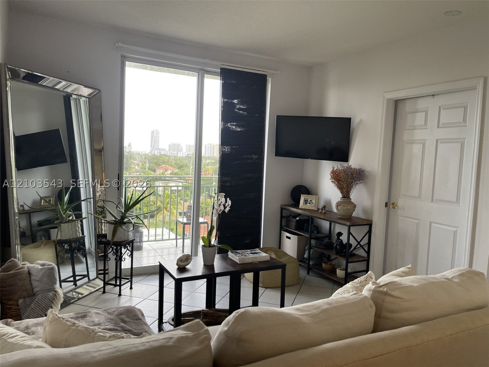 3500 Coral Way 709