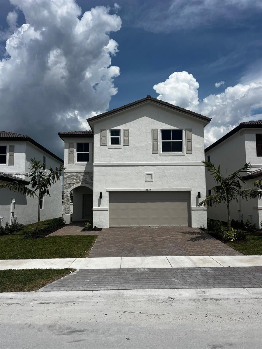 Rental Property at 2625 Se Se 24 Ct 2625, Homestead, Miami-Dade County, Florida - Bedrooms: 4 
Bathrooms: 3  - $4,150 MO.
