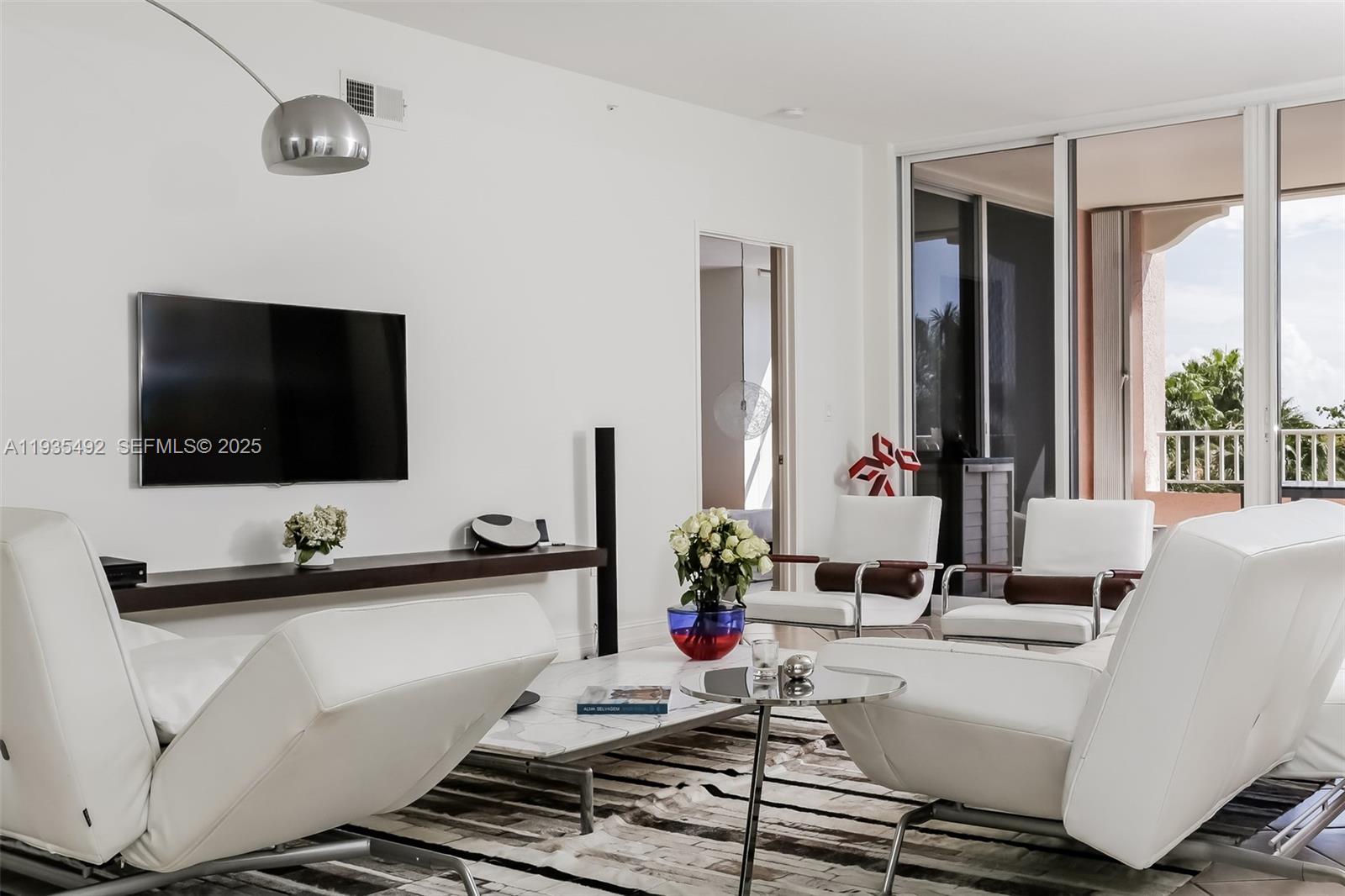 747 Crandon Blvd 410