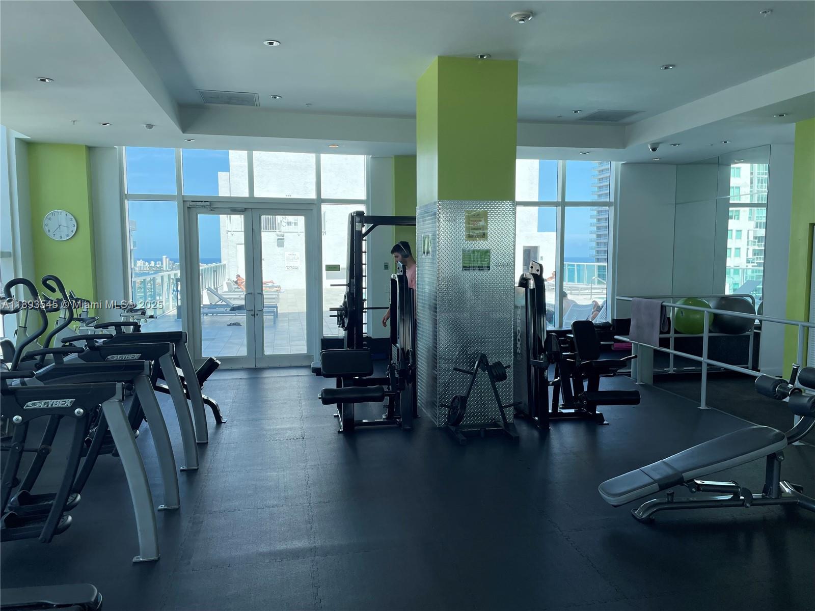 THE LOFT DOWNTOWN II COND - Residential