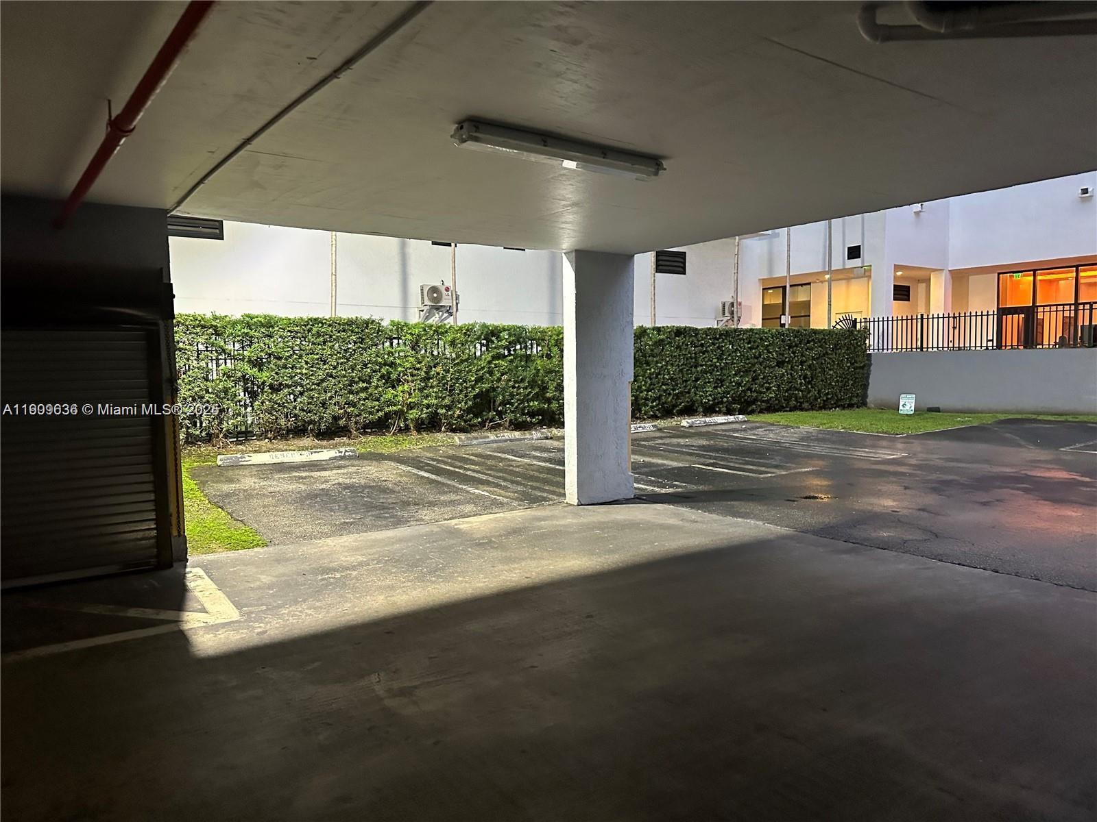 PALM GARDENS CONDO - Residential Lease