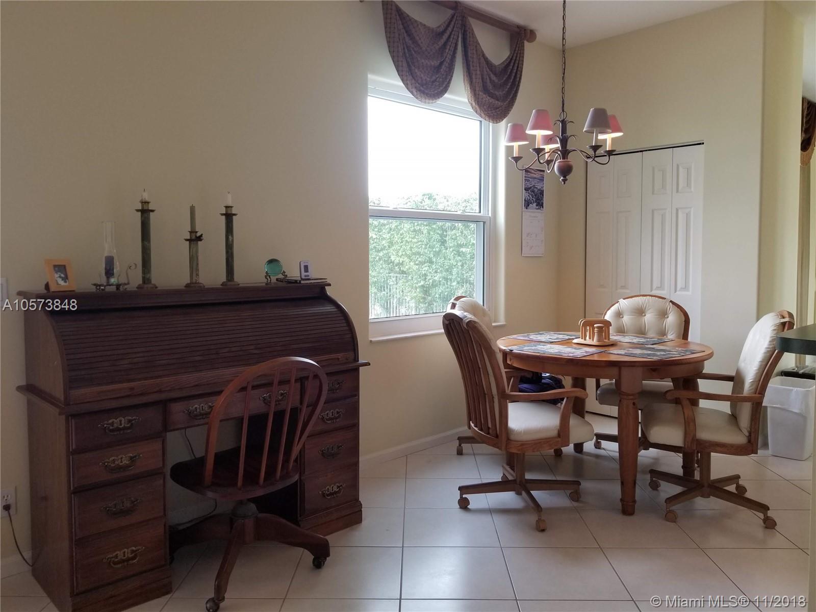 PEMBROKE SHORES-HARBORSIDE - Residential