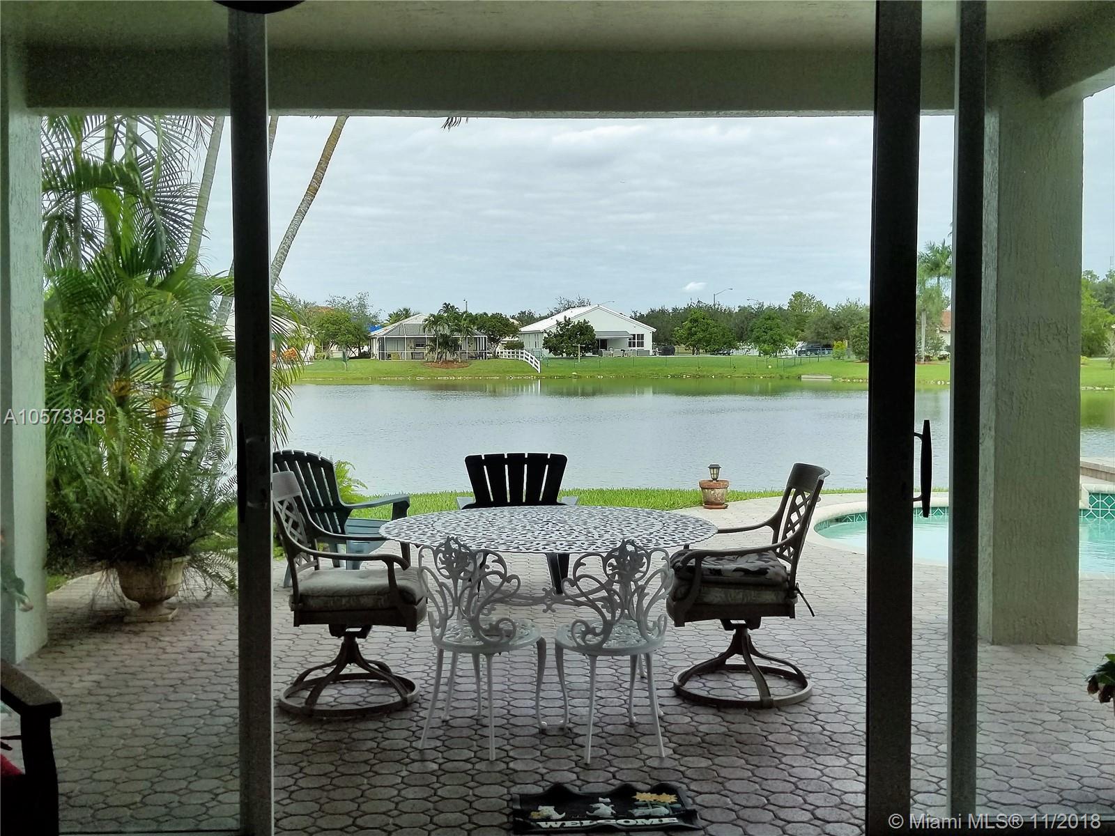 PEMBROKE SHORES-HARBORSIDE - Residential