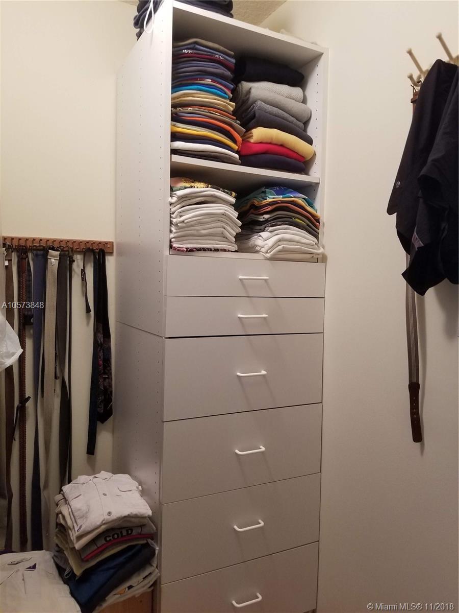 PEMBROKE SHORES-HARBORSIDE - Residential