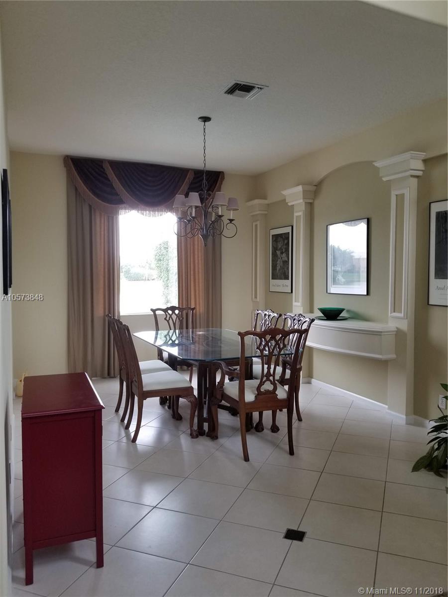 PEMBROKE SHORES-HARBORSIDE - Residential