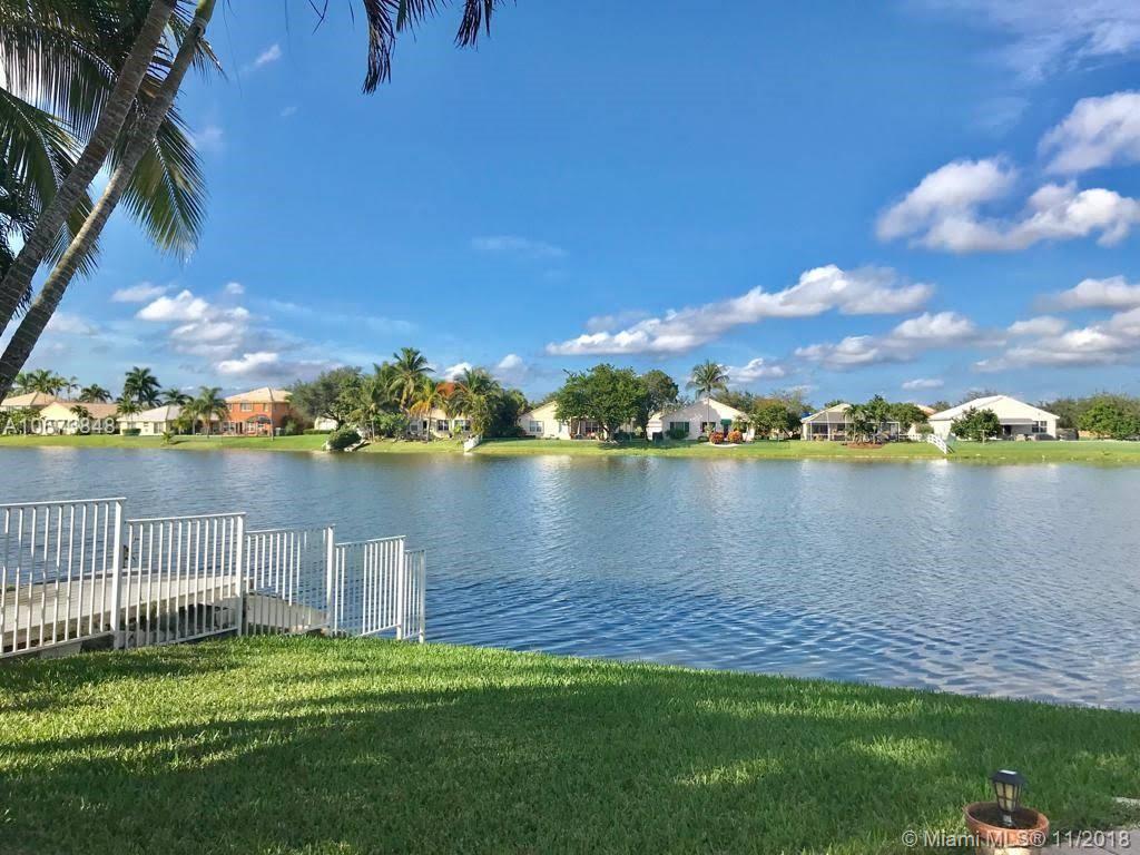 PEMBROKE SHORES-HARBORSIDE - Residential