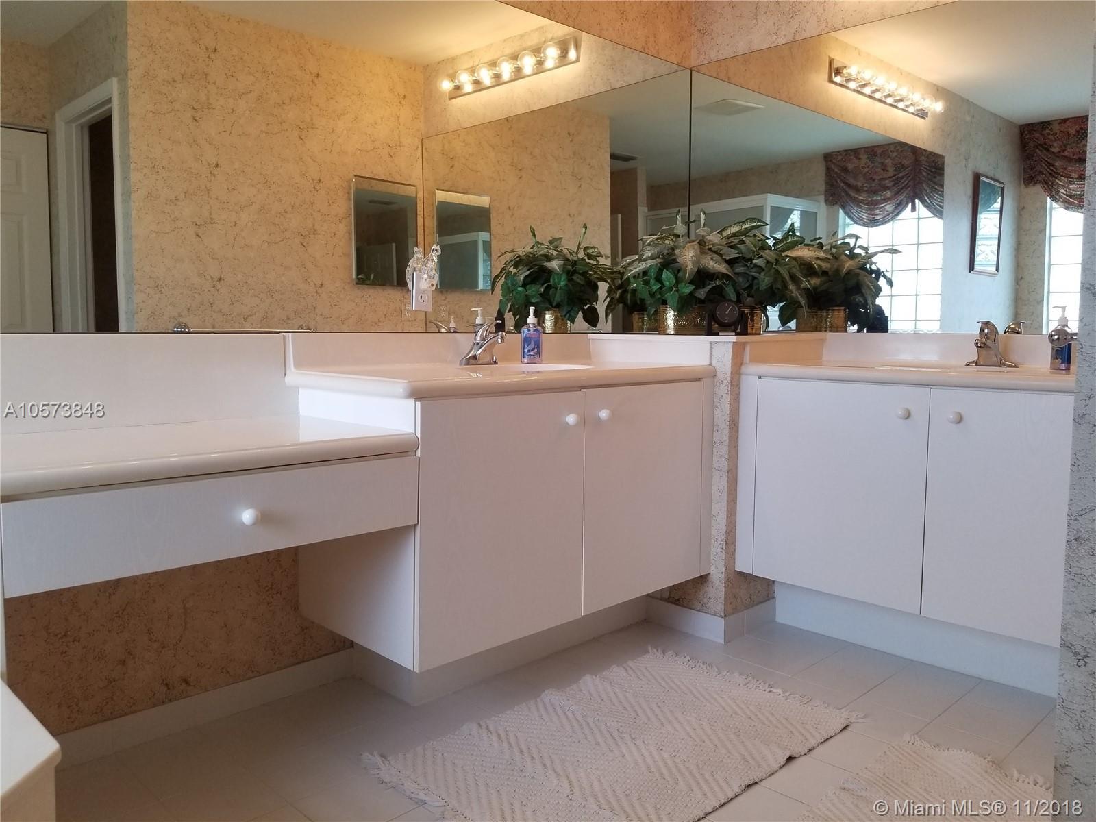 PEMBROKE SHORES-HARBORSIDE - Residential