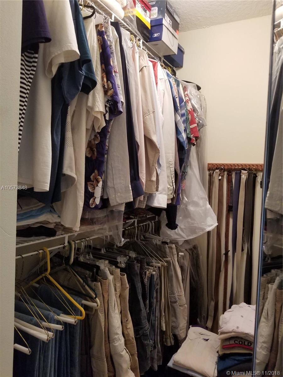 PEMBROKE SHORES-HARBORSIDE - Residential