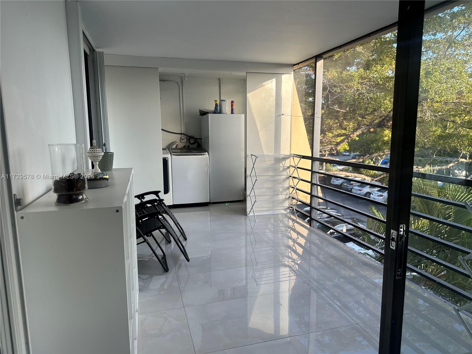 VILLA DORADA CONDO NO 1 - Residential