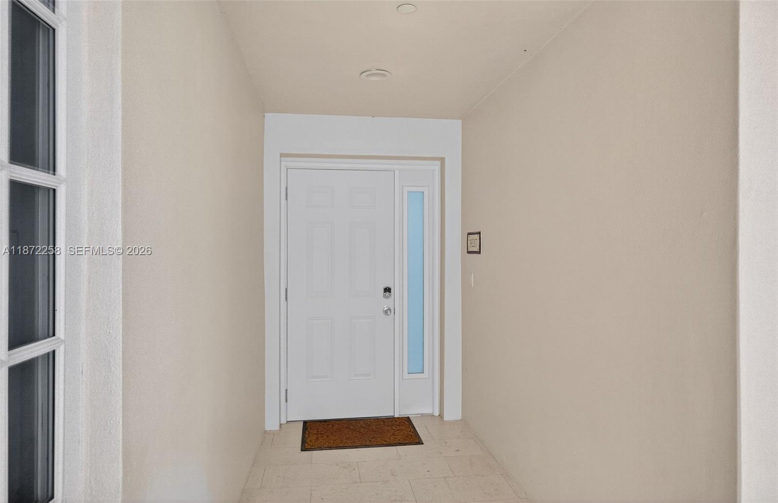 SEASIDE CONDO - Residential