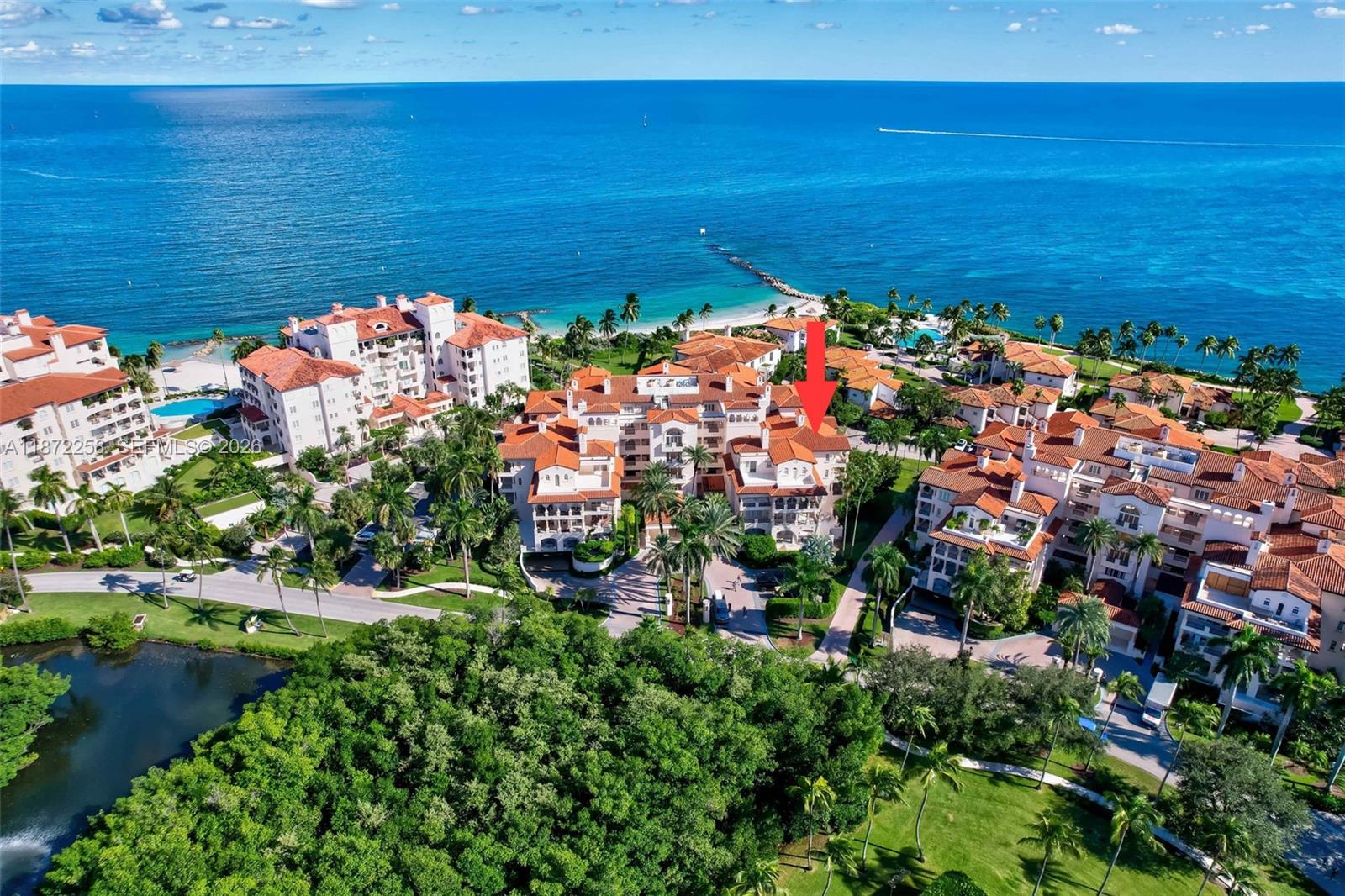 SEASIDE CONDO - Residential