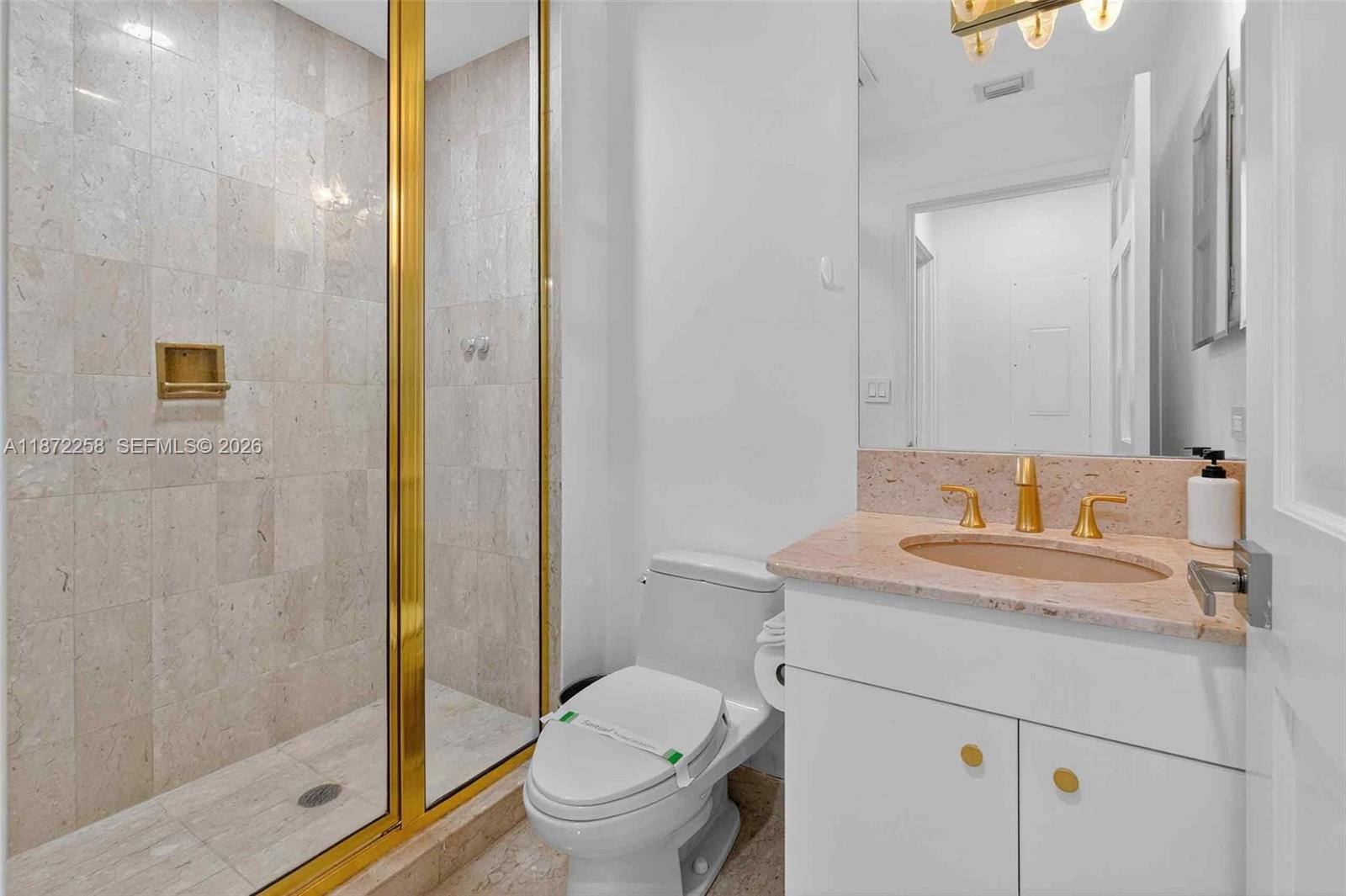 SEASIDE CONDO - Residential