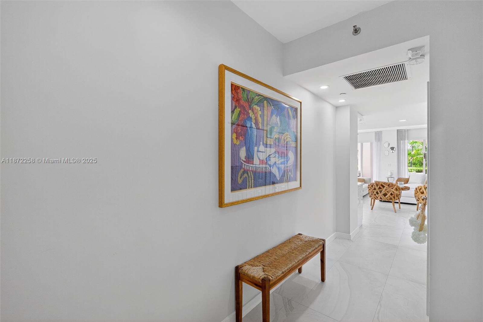 SEASIDE CONDO - Residential