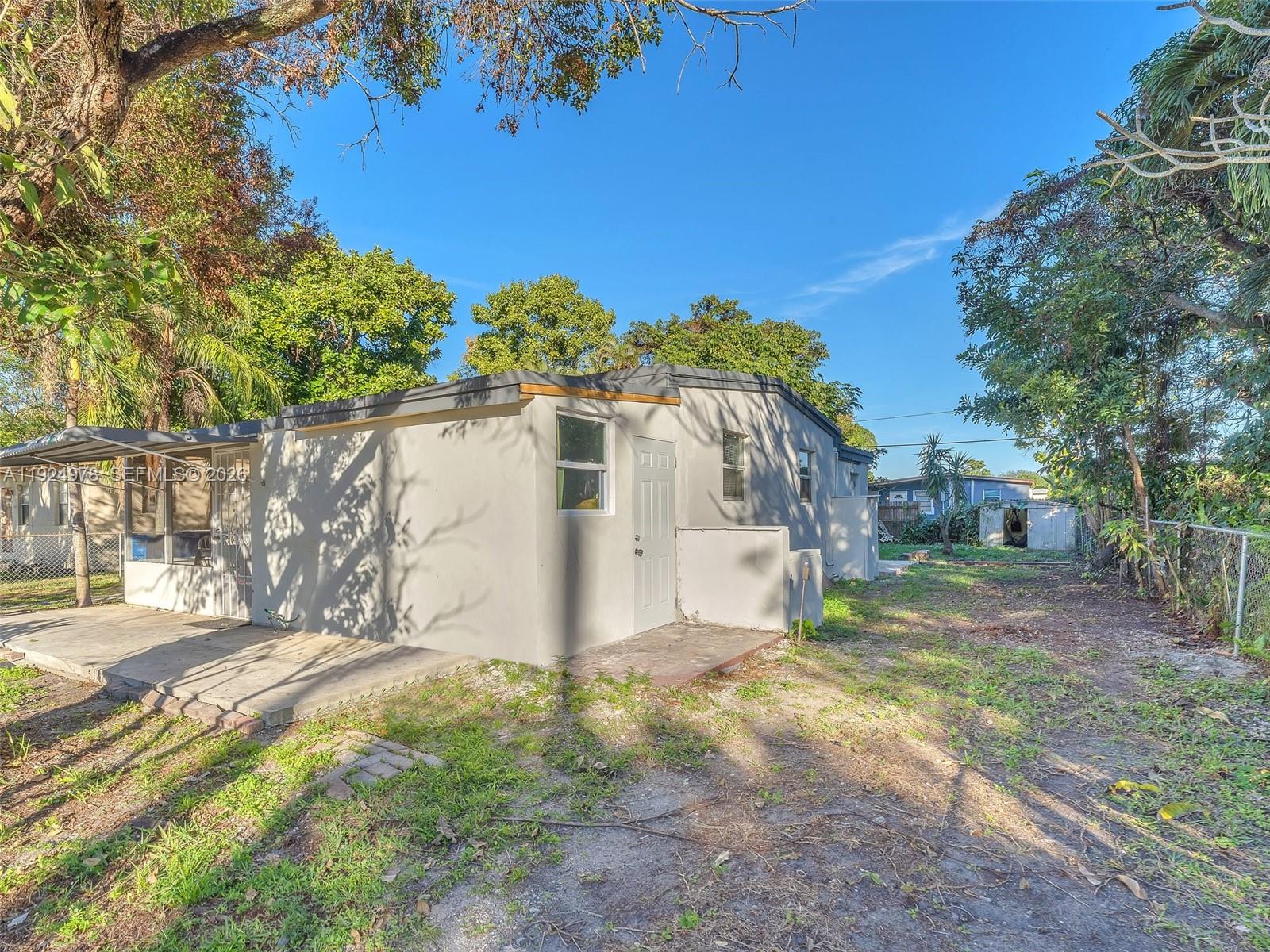 LAKE FOREST SEC ONE - Residential