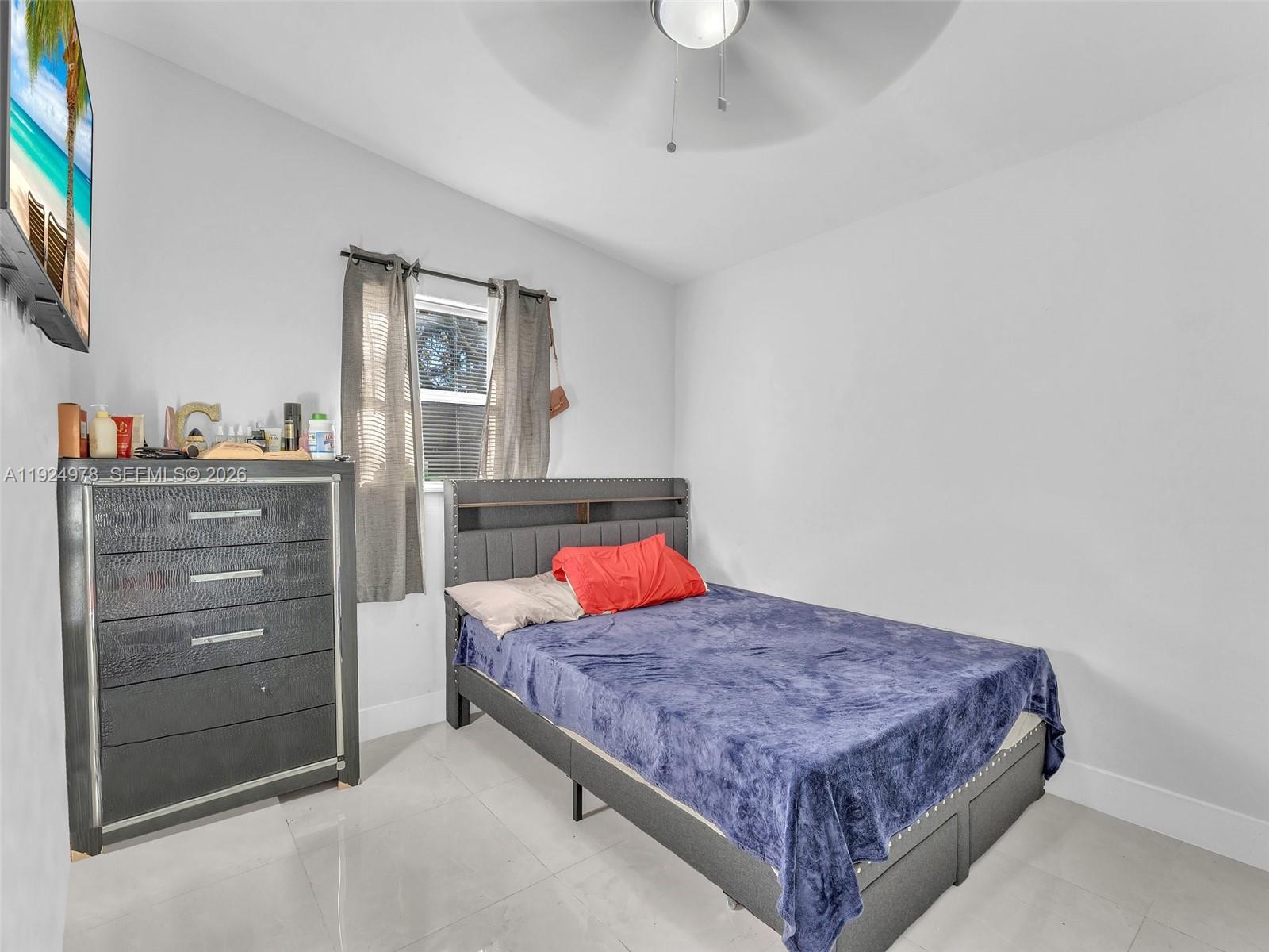 LAKE FOREST SEC ONE - Residential