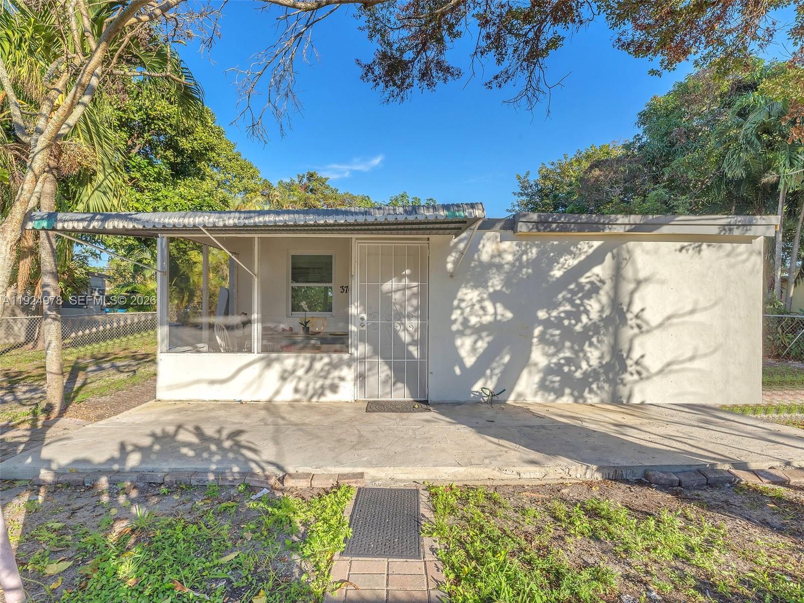 LAKE FOREST SEC ONE - Residential