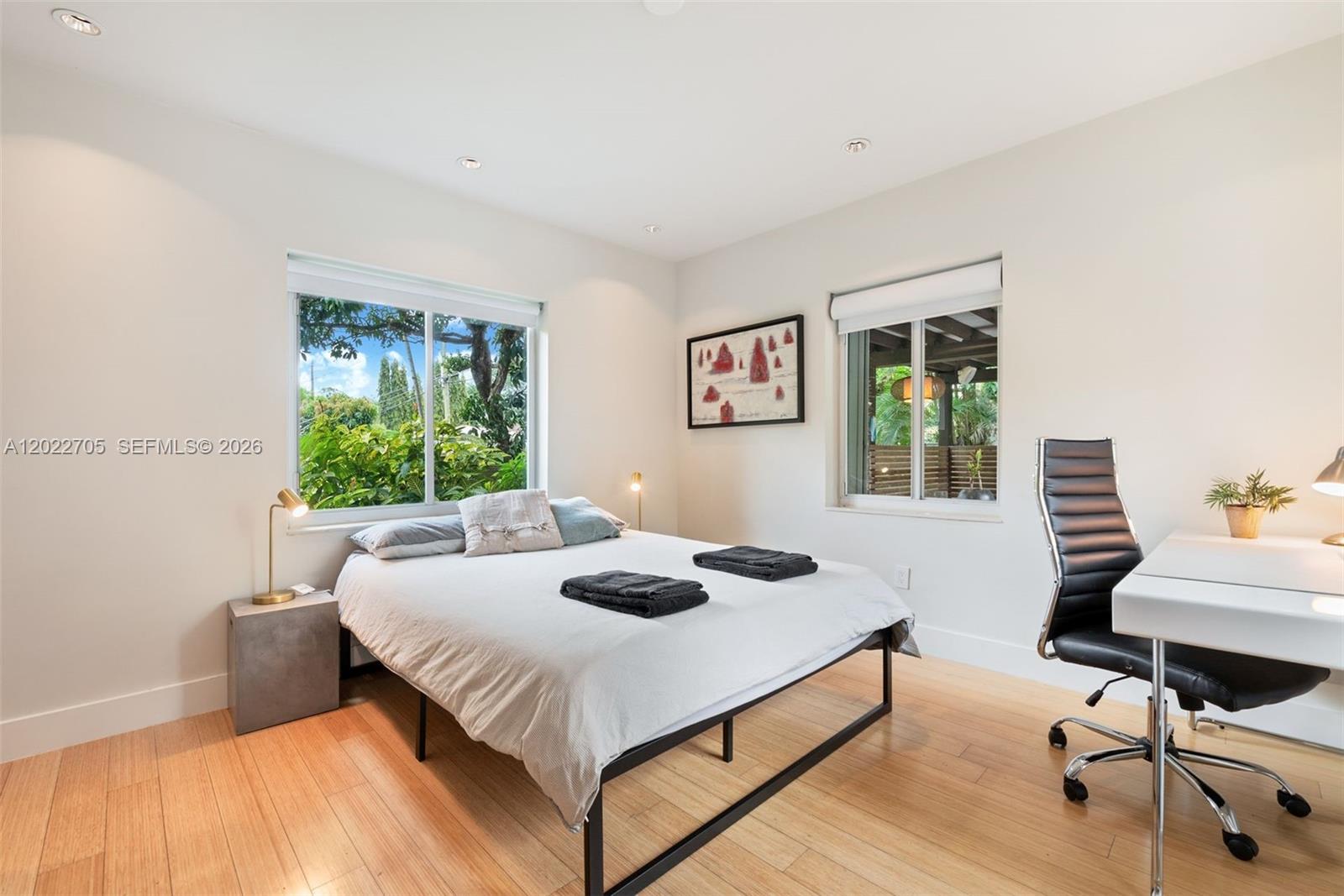 5800 SW 50th Ter 5800