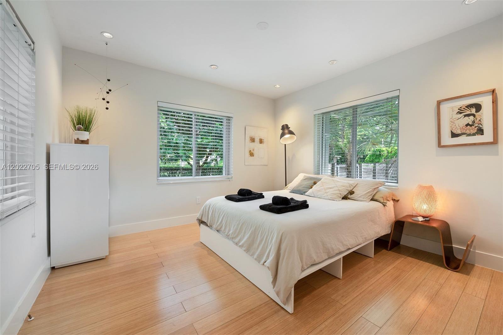 5800 SW 50th Ter 5800