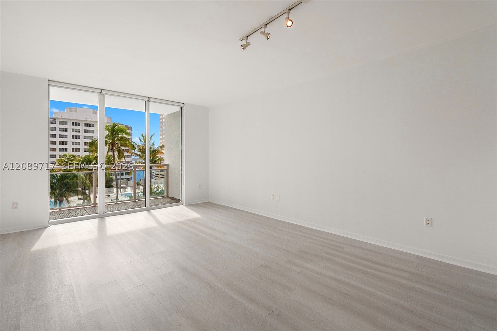 951 Brickell Ave 1202