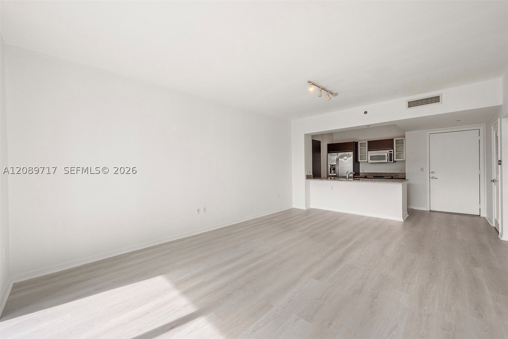 951 Brickell Ave 1202