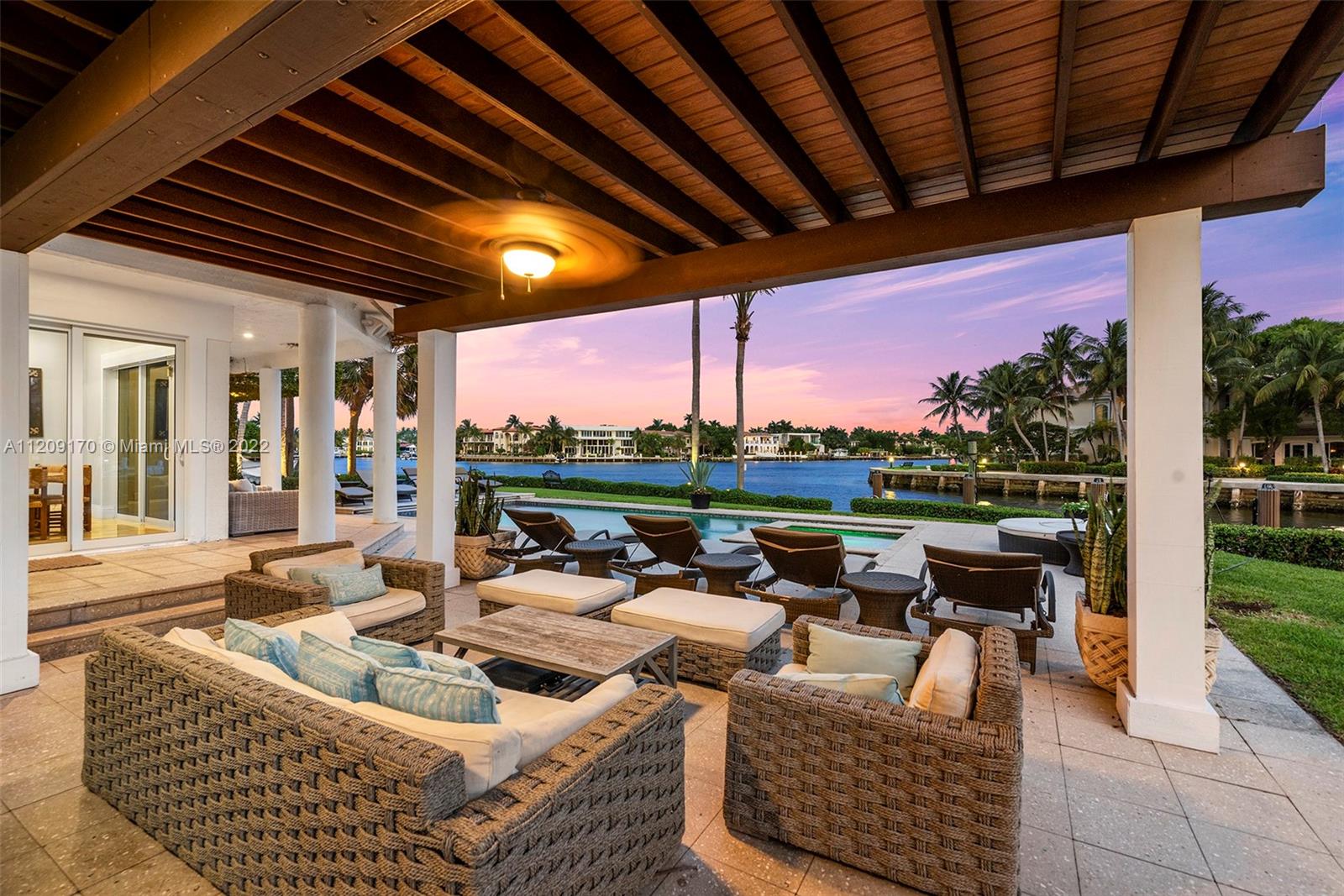 GOLDEN ISLES - Residential