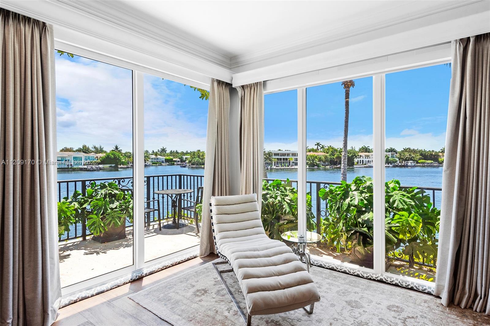 GOLDEN ISLES - Residential