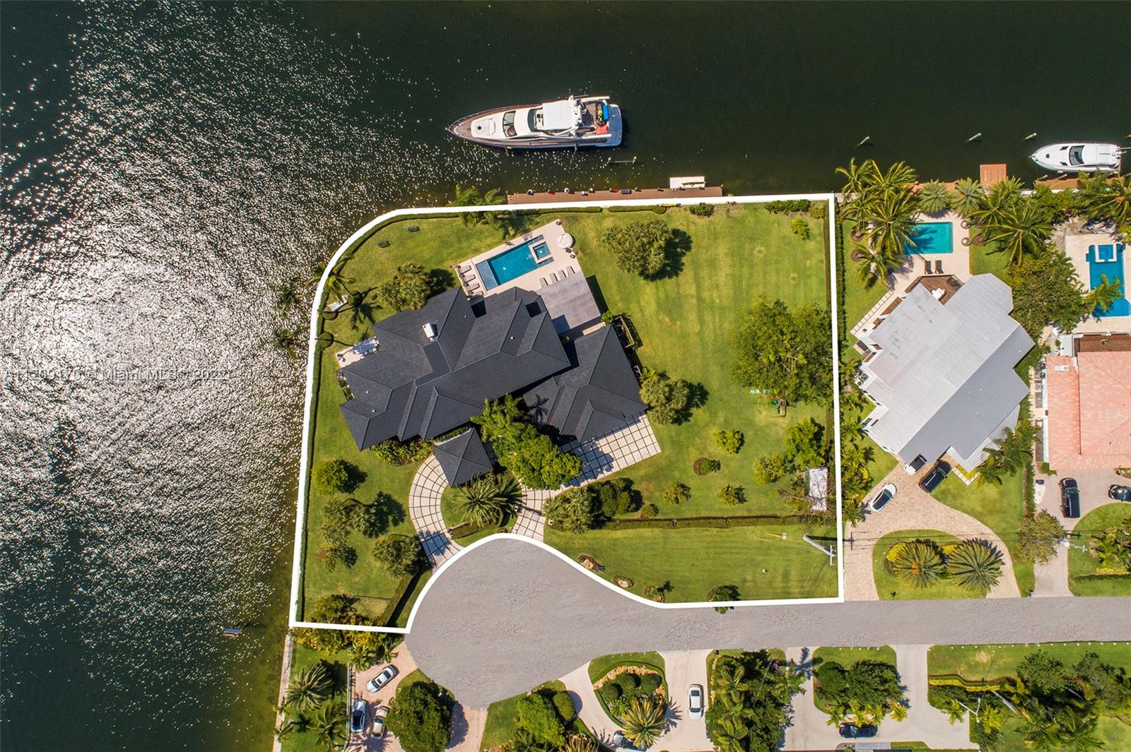 GOLDEN ISLES - Residential