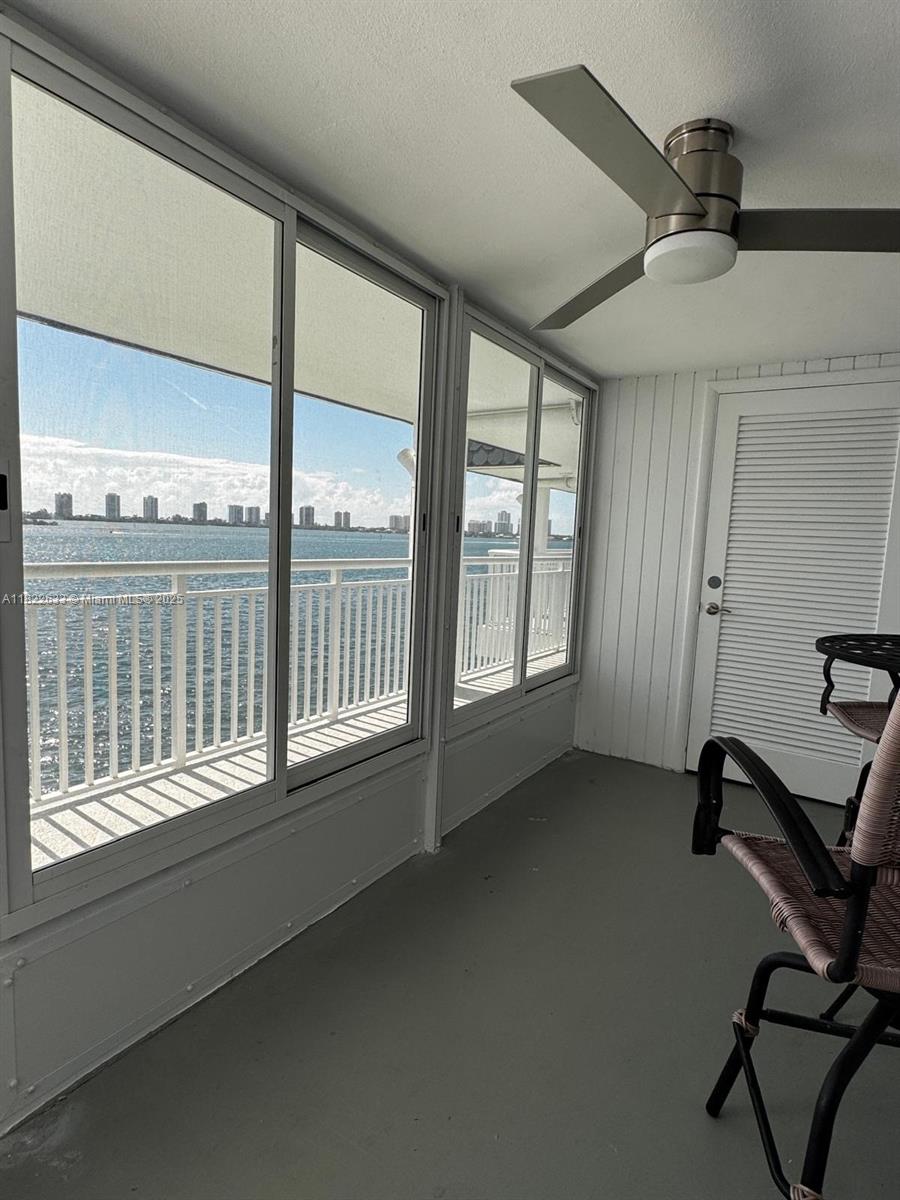 SHORE CLUB APTS A INC - Residential Lease