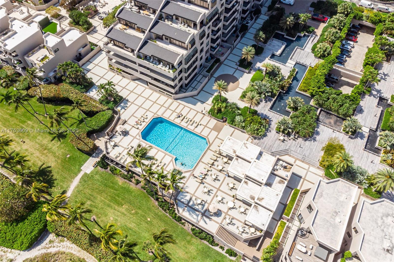 KEY COLONY NO 2 CONDO - Residential Lease