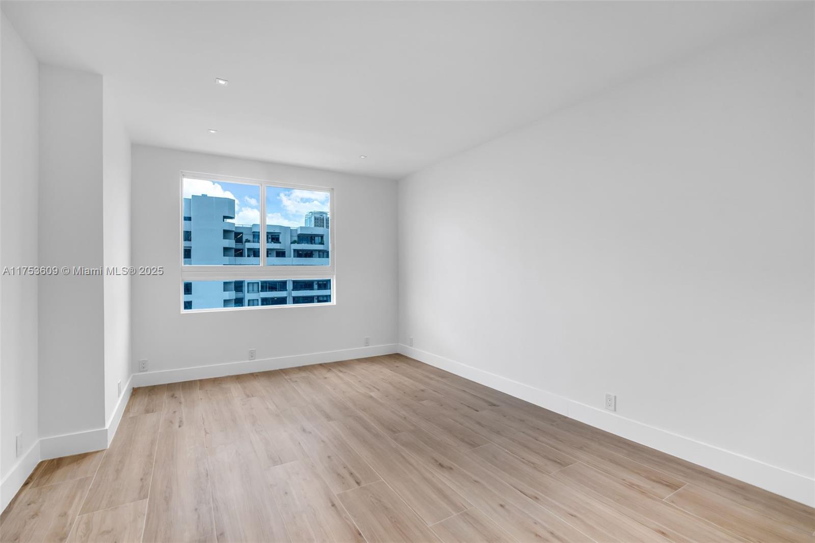 KEY COLONY NO 2 CONDO - Residential Lease