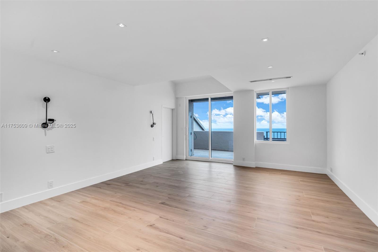 KEY COLONY NO 2 CONDO - Residential Lease