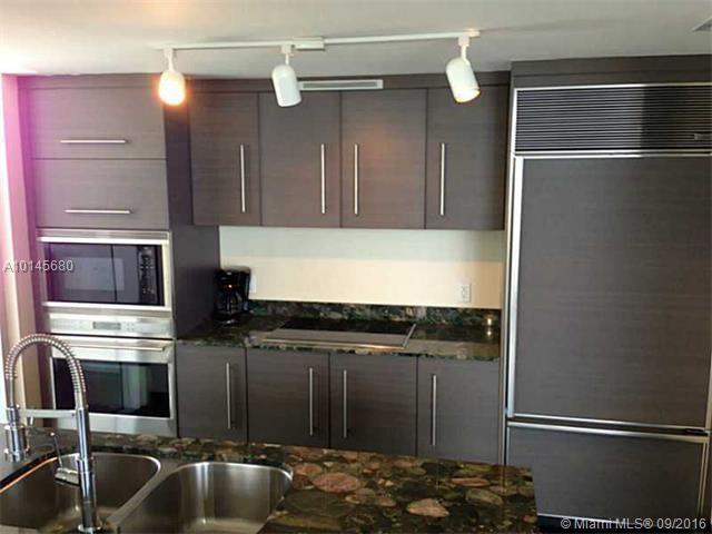 ICON BRICKELL - Residential Lease