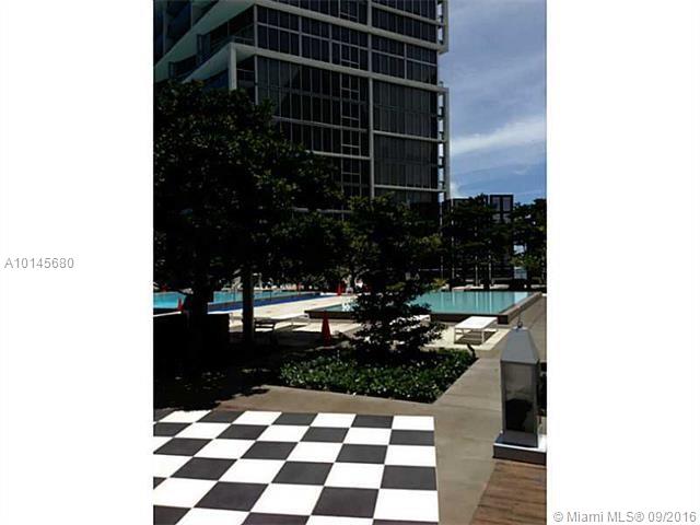 ICON BRICKELL - Residential Lease