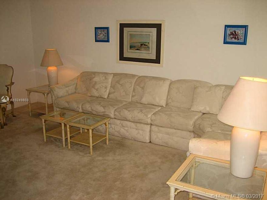 nice 2 bed seasonal rental